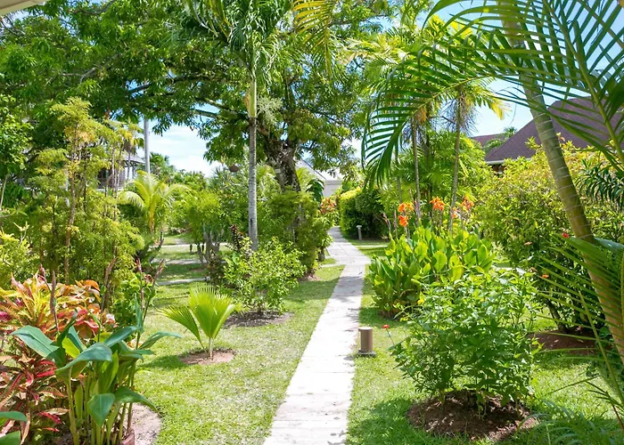 Les Lauriers Eco Hotel
